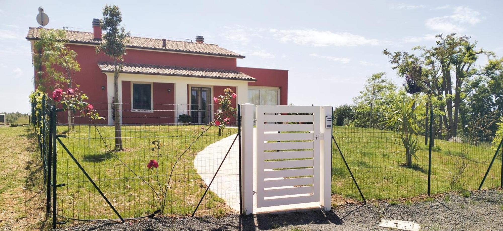 Villetta Fedora Immersa Nel Verde Cecina  Buitenkant foto